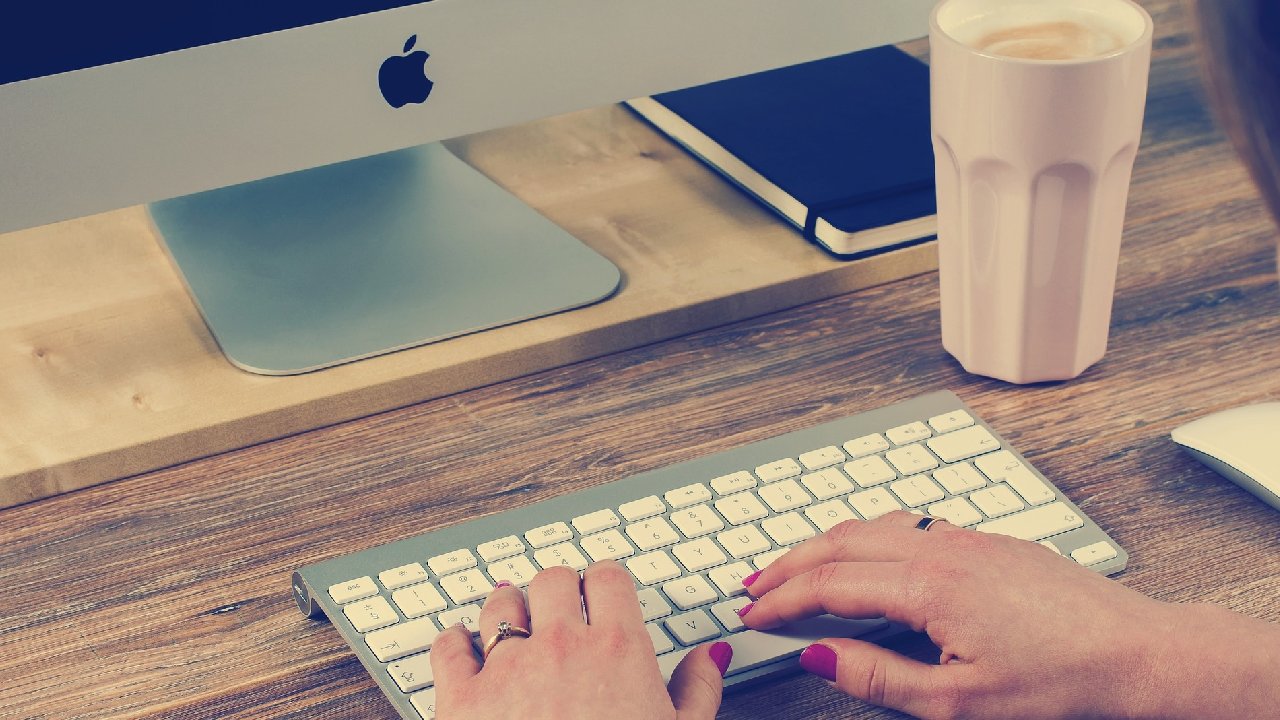 ¿Trabajar de lunes a viernes y ganar 27 mil pesos? Aplica a esta vacante