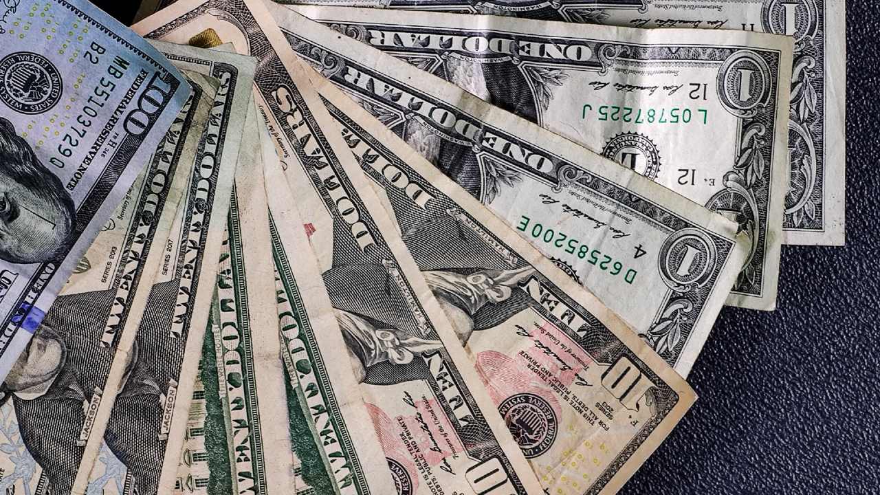 El precio del dólar hoy al cierre 05 de mayo de 2021 en México