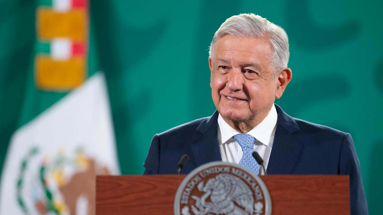 AMLO reclama por falta de remanente del Banxico