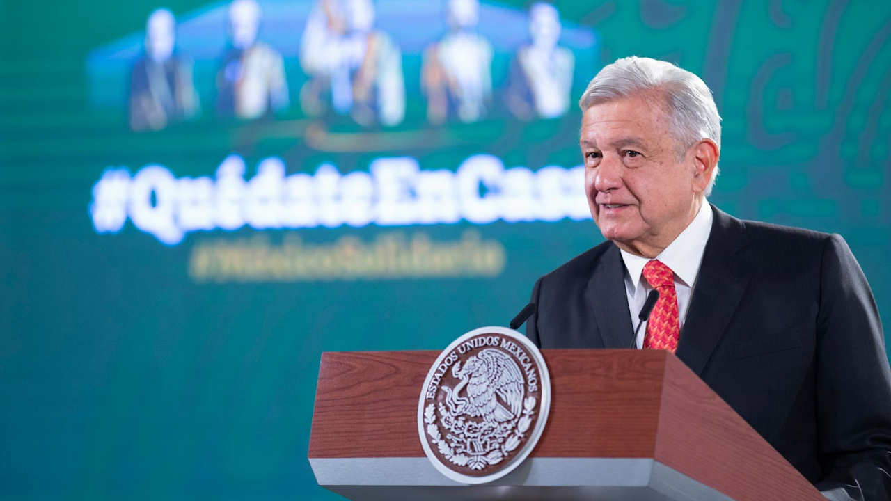 AMLO: Alejandro Díaz de León no repetirá como gobernador del Banxico