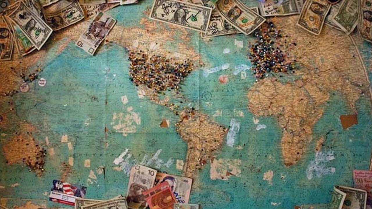 Dólares en el mundo