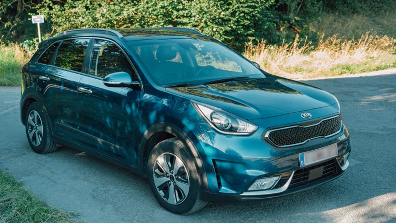 ¿Cuál ahorra más gasolina? un Auto híbrido o de gas LP