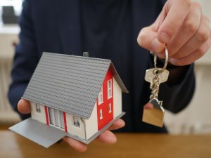 ¿Qué debo poner en orden antes de contratar un crédito hipotecario?