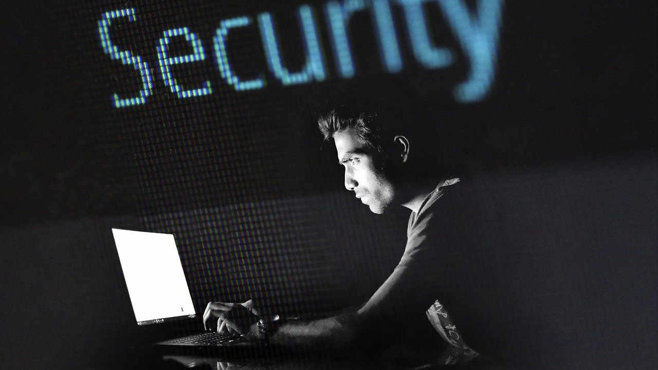 De enero a mayo del 2021 se registraron 8 mil 102 reclamos por fraudes cibernéticos