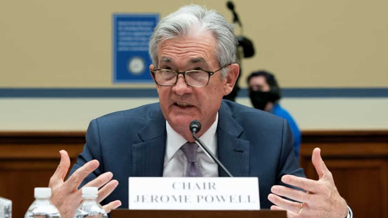 Powell: Recuperación económica en Estados Unidos es desigual