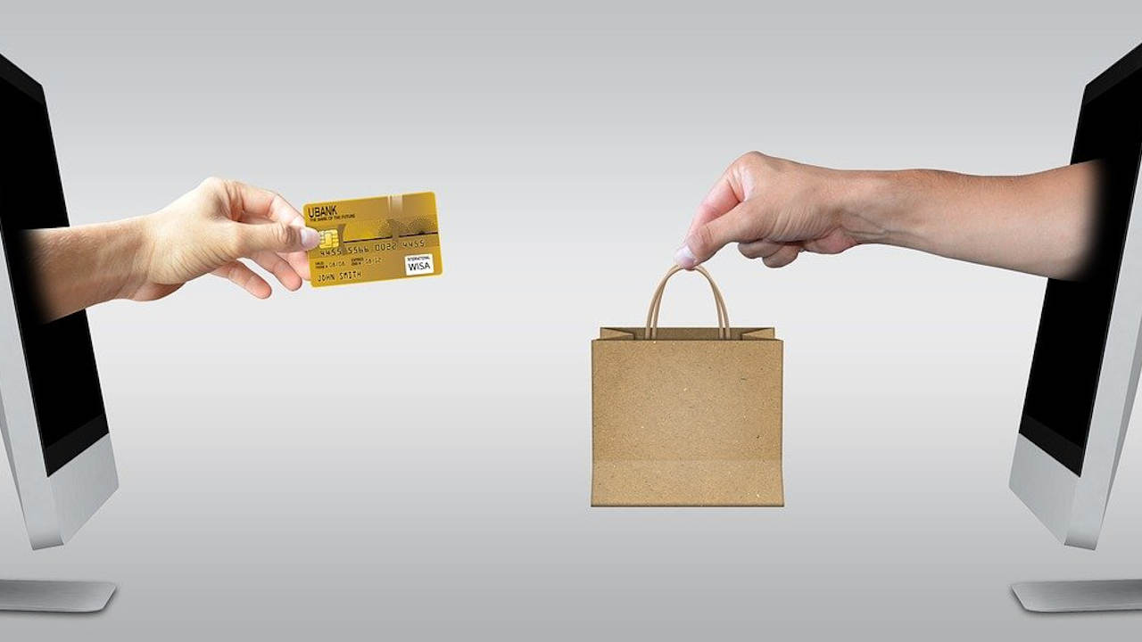 ¿Me conviene comprar en línea o presencialmente?