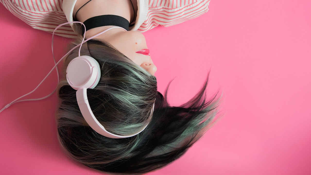 Lanzan tercera temporada del Podcast de la Bolsa Mexicana de Valores