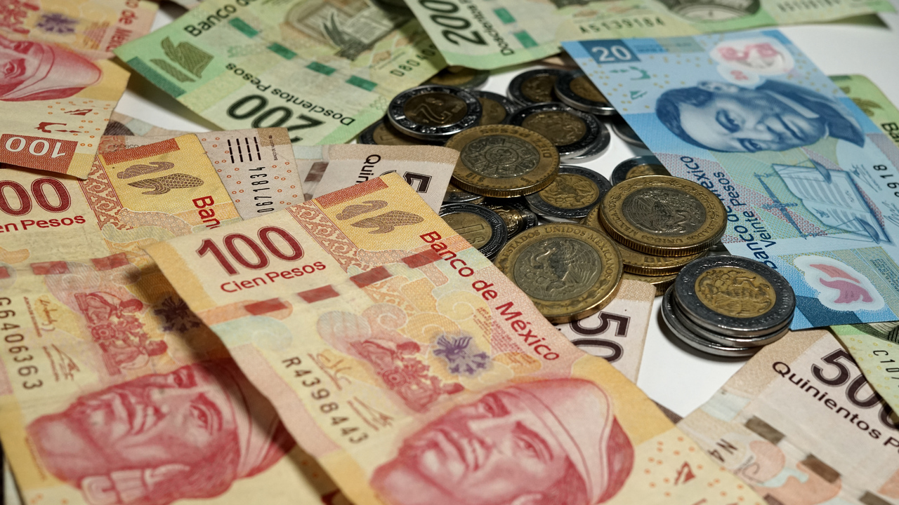 Estas tres monedas antiguas se venden en casi 210 mil pesos