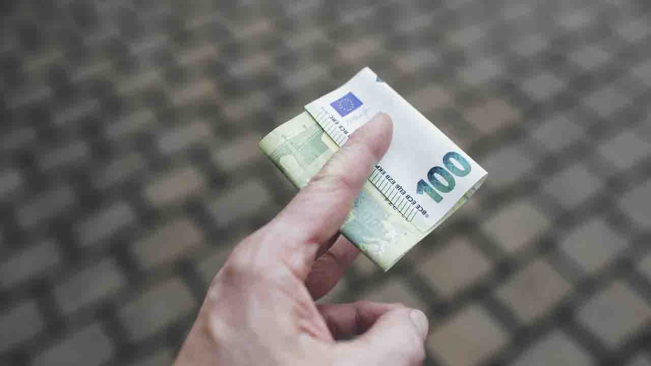 Tips para pagar deudas y ahorrar al mismo tiempo