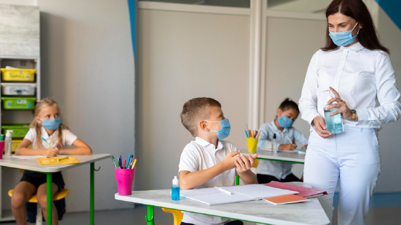 Regreso a clases presenciales: ¿Será obligatorio asistir a las aulas? 