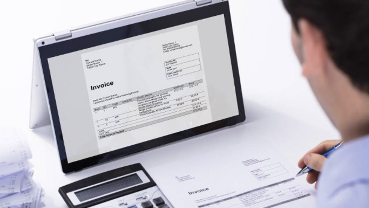 ¿Cómo verificar si recibí una factura apócrifa?: SAT