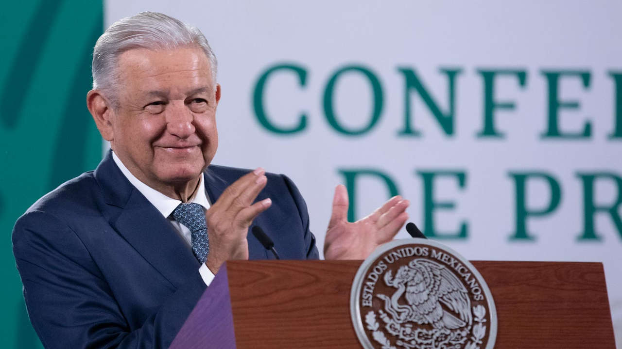 AMLO: Hay una campaña de desinformación contra reforma eléctrica