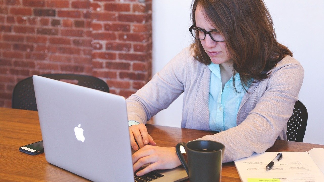 ¿Trabajas desde casa y no tienes Afore?, es posible conseguirla