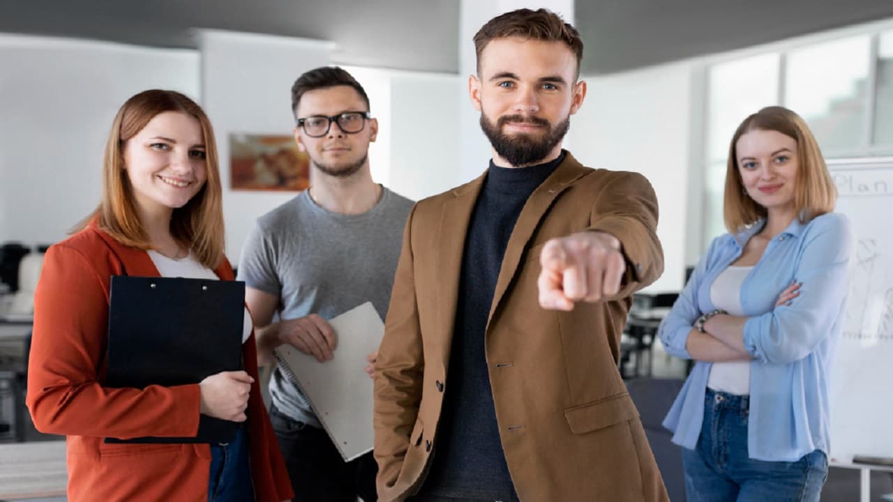 Encuentra más de mil vacantes en CDMX con el periódico de ofertas laborales