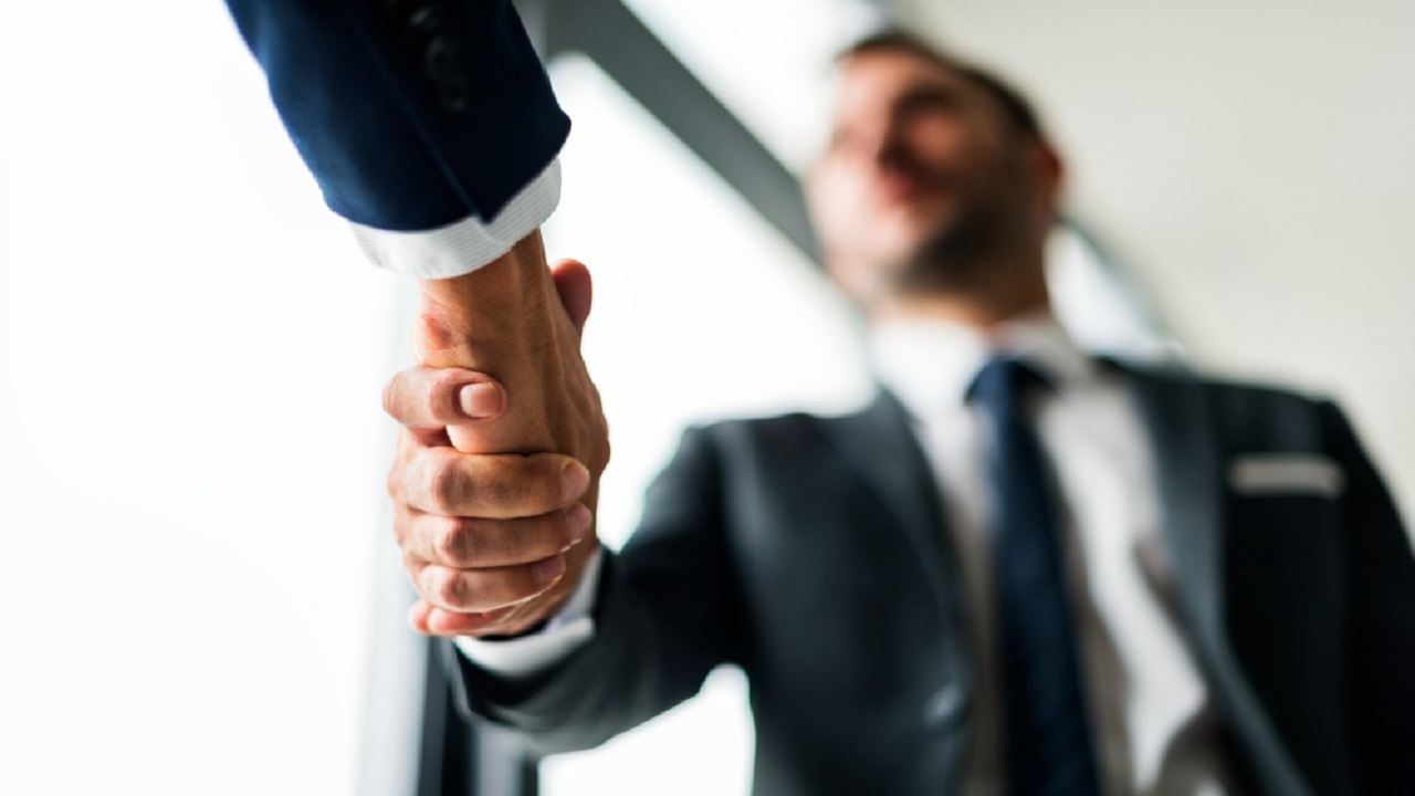 Reino Unido alista tratado para aumentar relación comercial con México