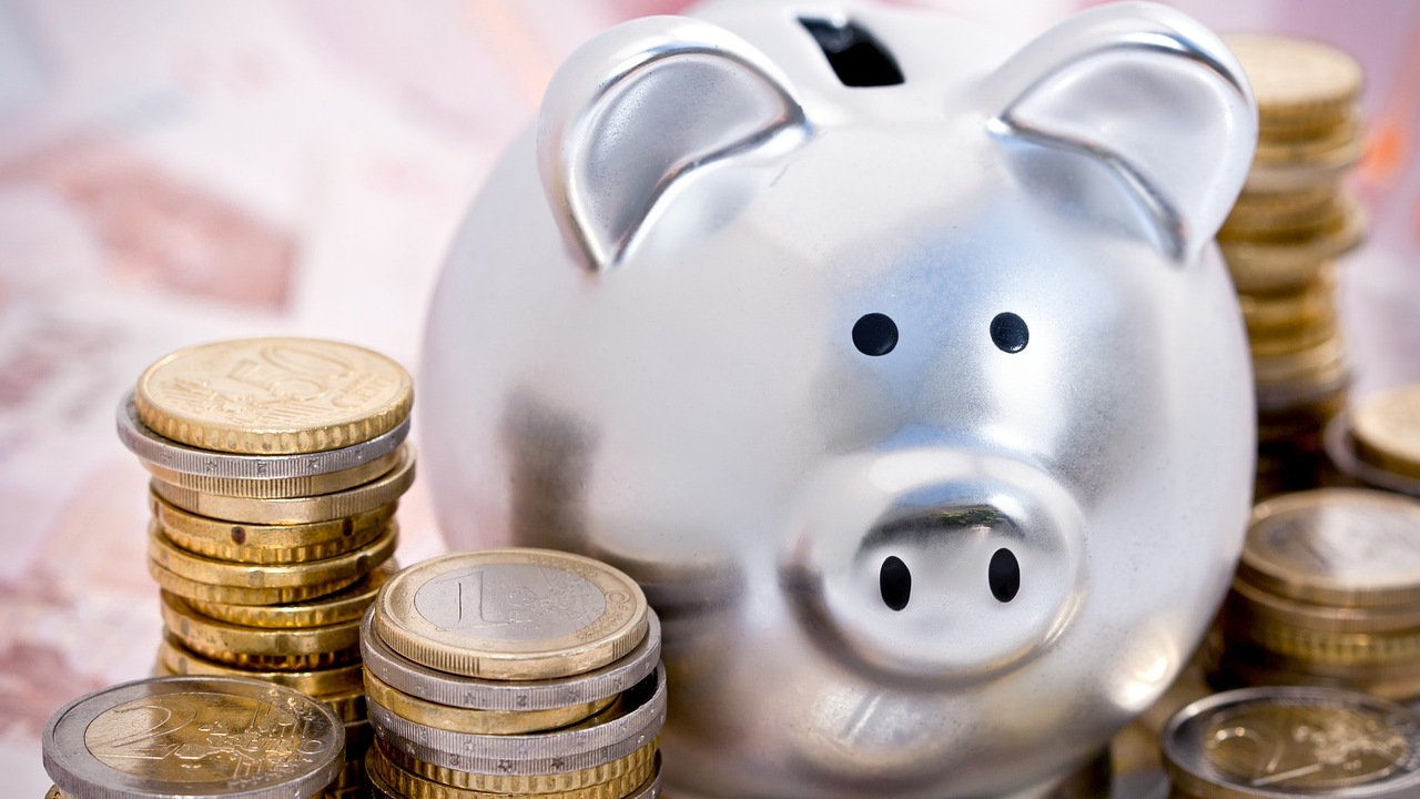 El reto de 15 semanas para llenar tu alcancía con más de 10 mil pesos