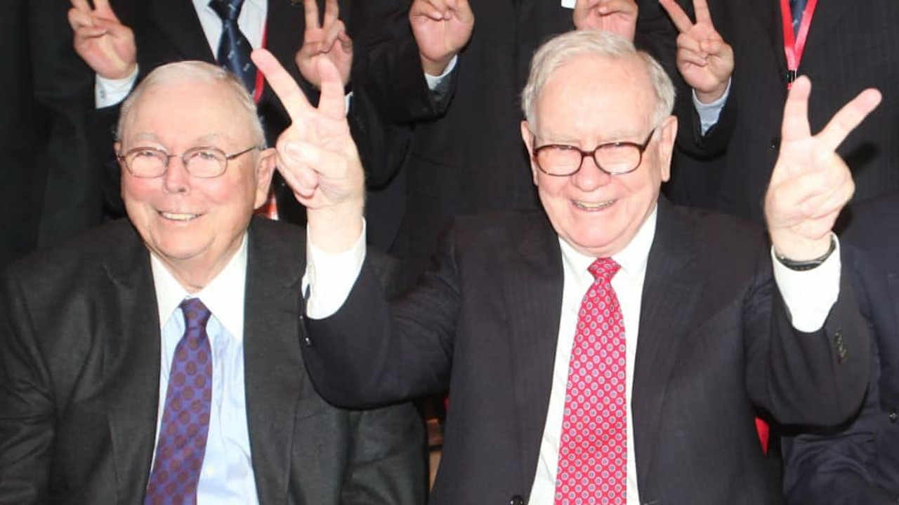 Este es el secreto de inversión que Charlie Munger le enseñó a Warren Buffett