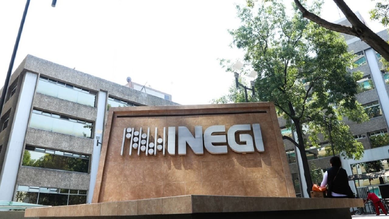 Hay vacantes en el INEGI con sueldos de hasta 46 mil pesos