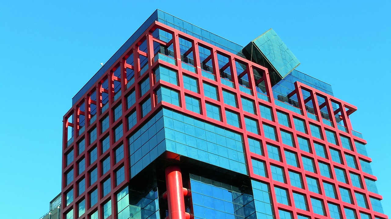 SCJN declara inconstitucional política eléctrica que daba preferencia a la CFE