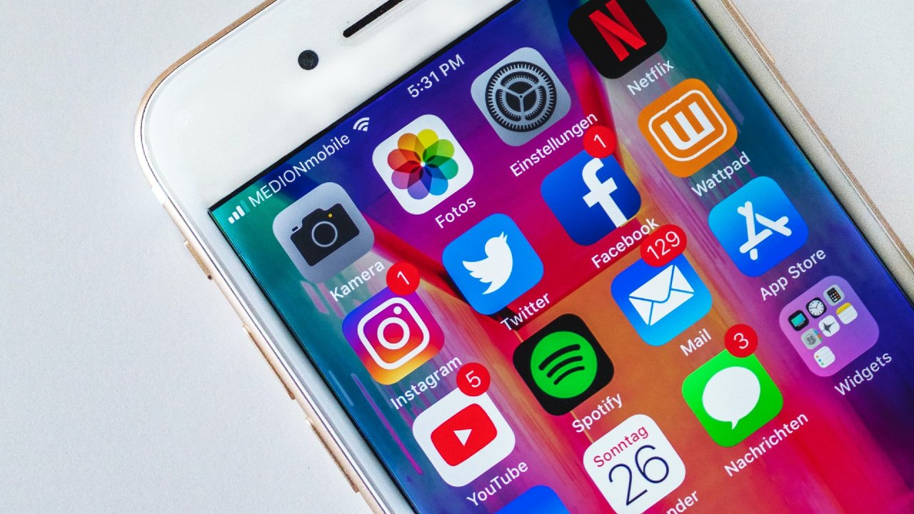 Ten cuidado con los cobradores de deudas pueden llegar a redes sociales