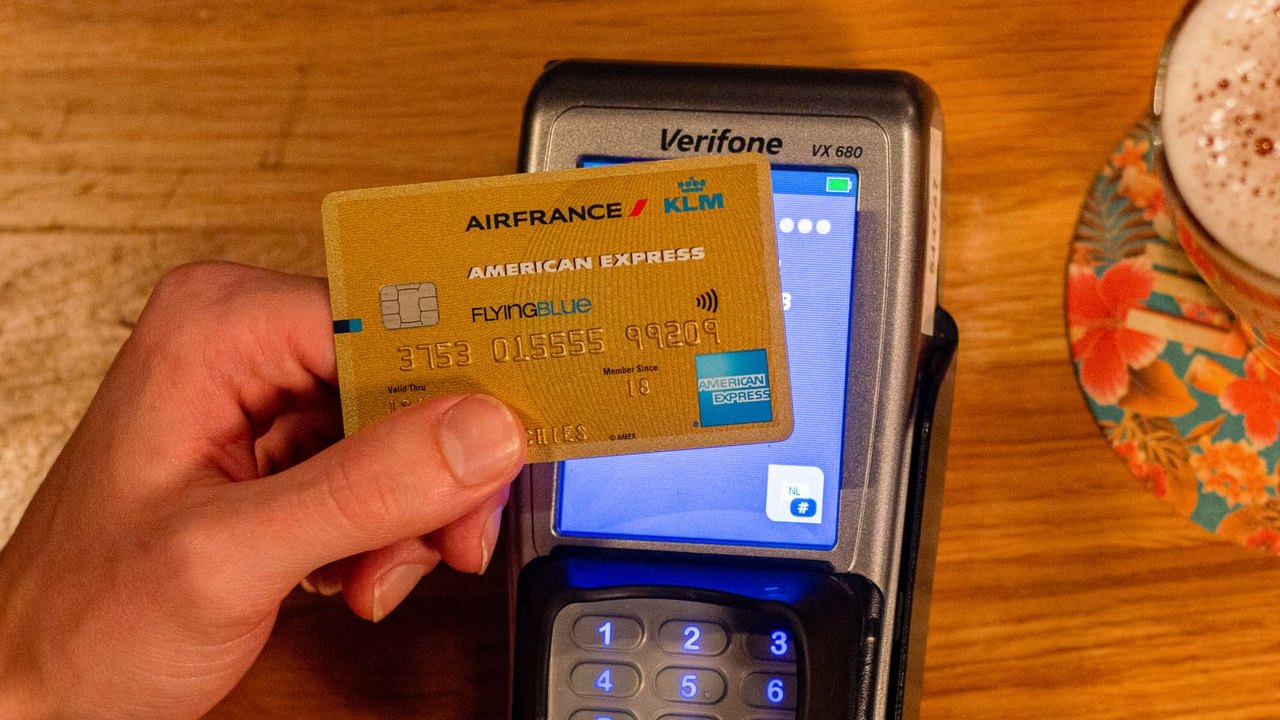 ¿Es conveniente pedir un préstamo de nómina para tu tarjeta de crédito?