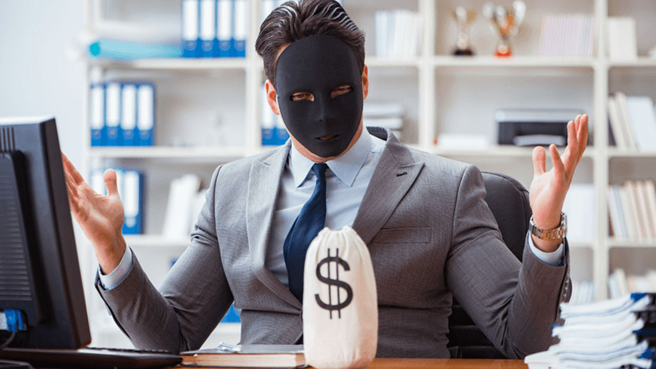 Existen riesgos de caer en fraudes