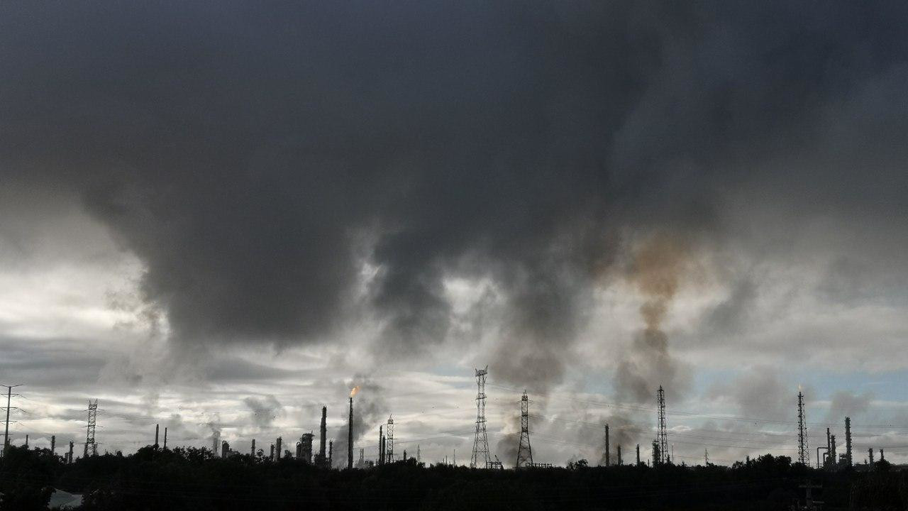 Crece 32.1% uso de fuentes costosas para producir energía eléctrica