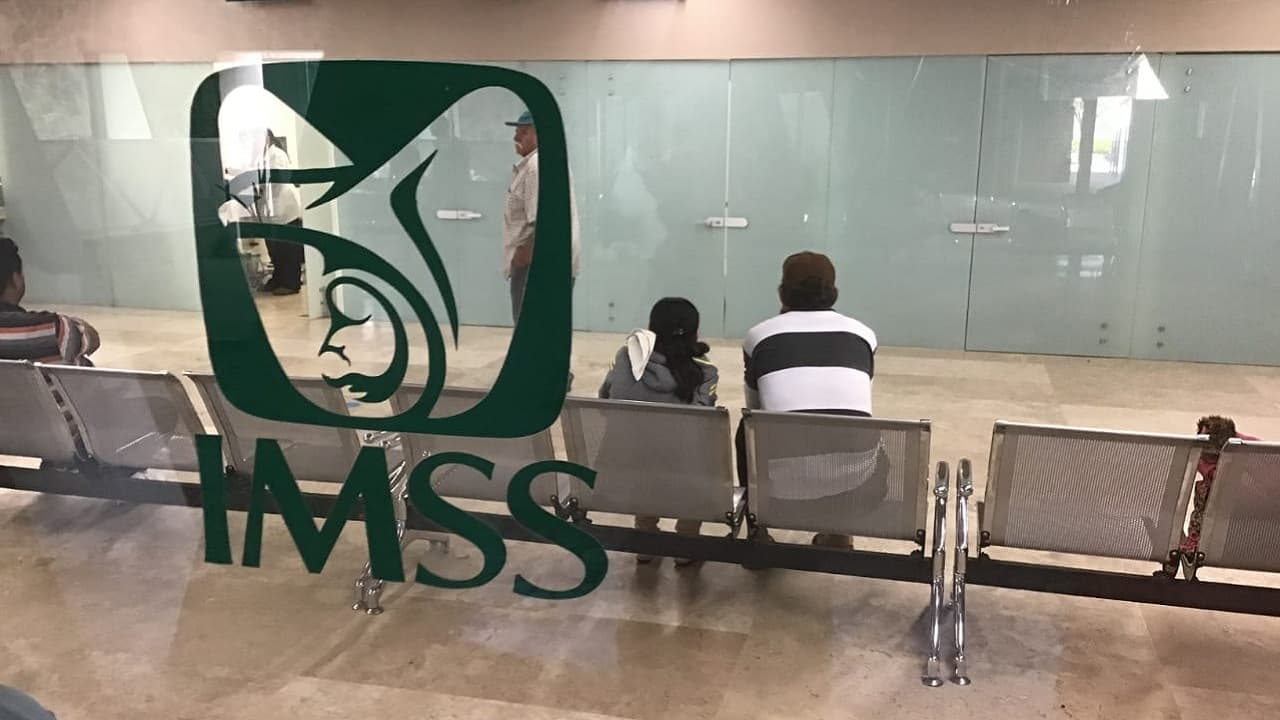 ¿Me puedo pensionar en el IMSS si tengo seguro voluntario?