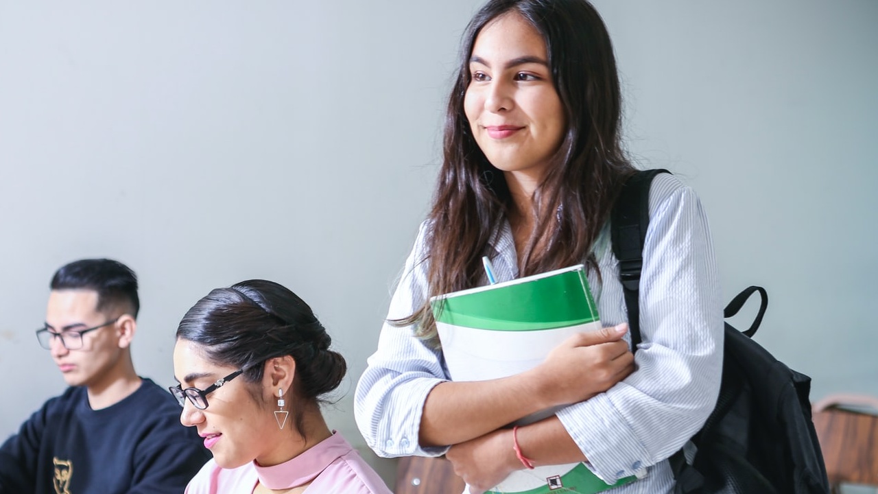 ¿Quieres solicitar la Beca Pilares 2022?, estos son lo requisitos