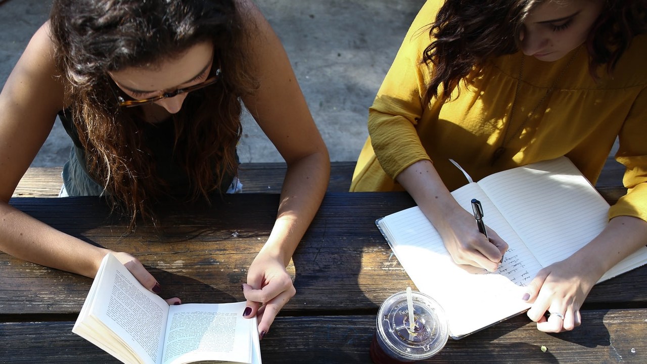 ¿Tienes Beca Benito Juárez? ya puedes cobrar tus pagos pendientes