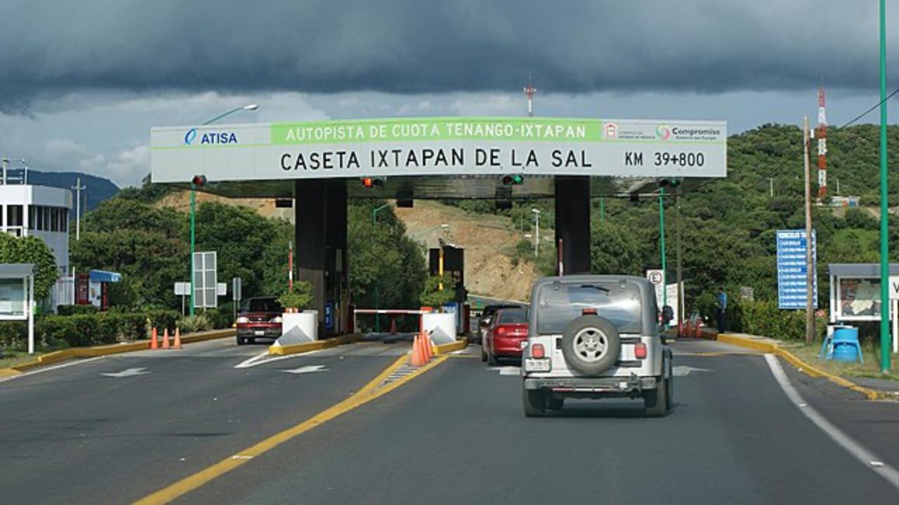 ¿El cobro de casetas atenta contra el derecho al libre tránsito?