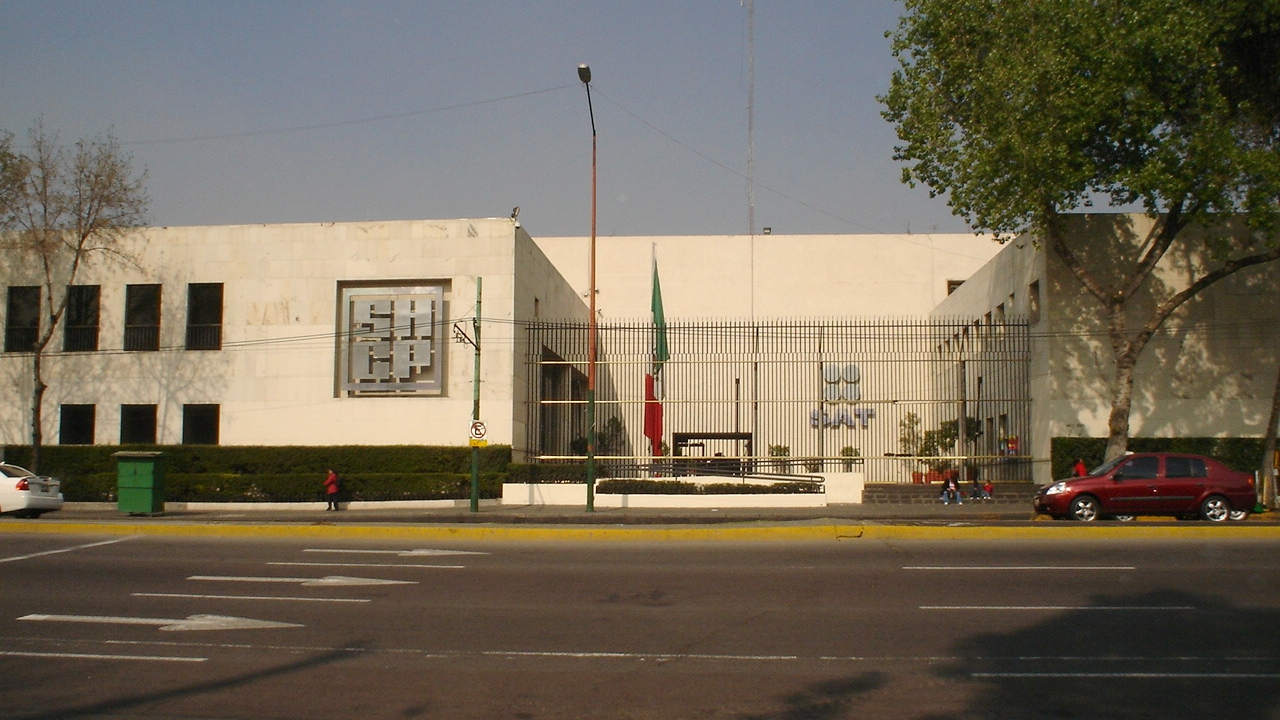 SAT: Mayores de 18 años no serán sancionados si no se inscriben al RFC