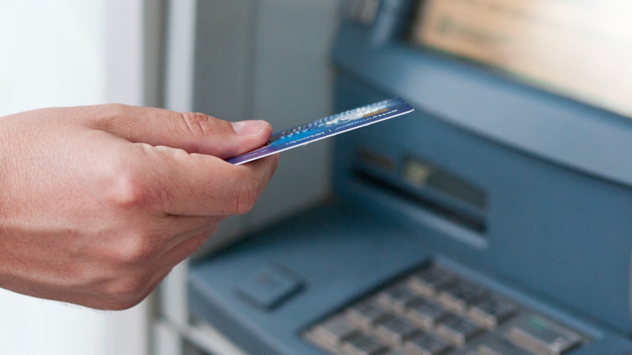 ¿Cómo reponer tu tarjeta del IMSS o ISSSTE si te robaron o la perdiste?