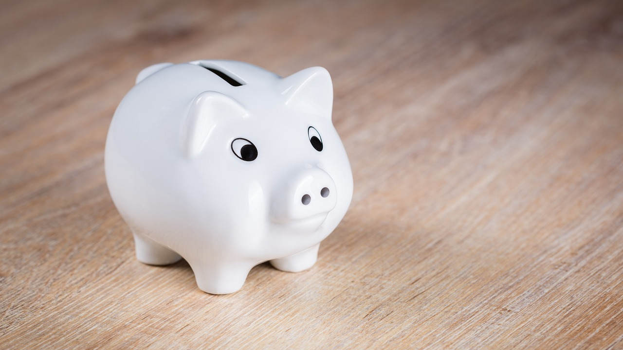 4 mentiras sobre el dinero que nos contamos a nosotros mismos