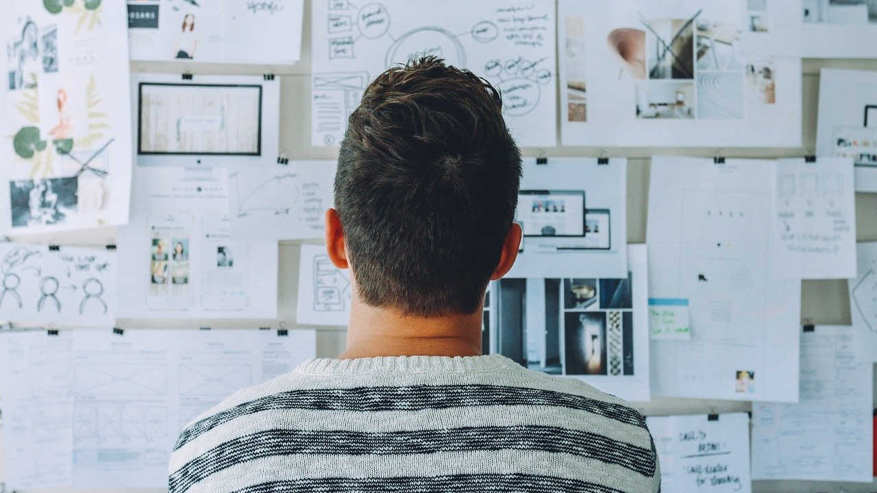 ¿Deberías vaciar tu cuenta de ahorro para estar libre de deudas?