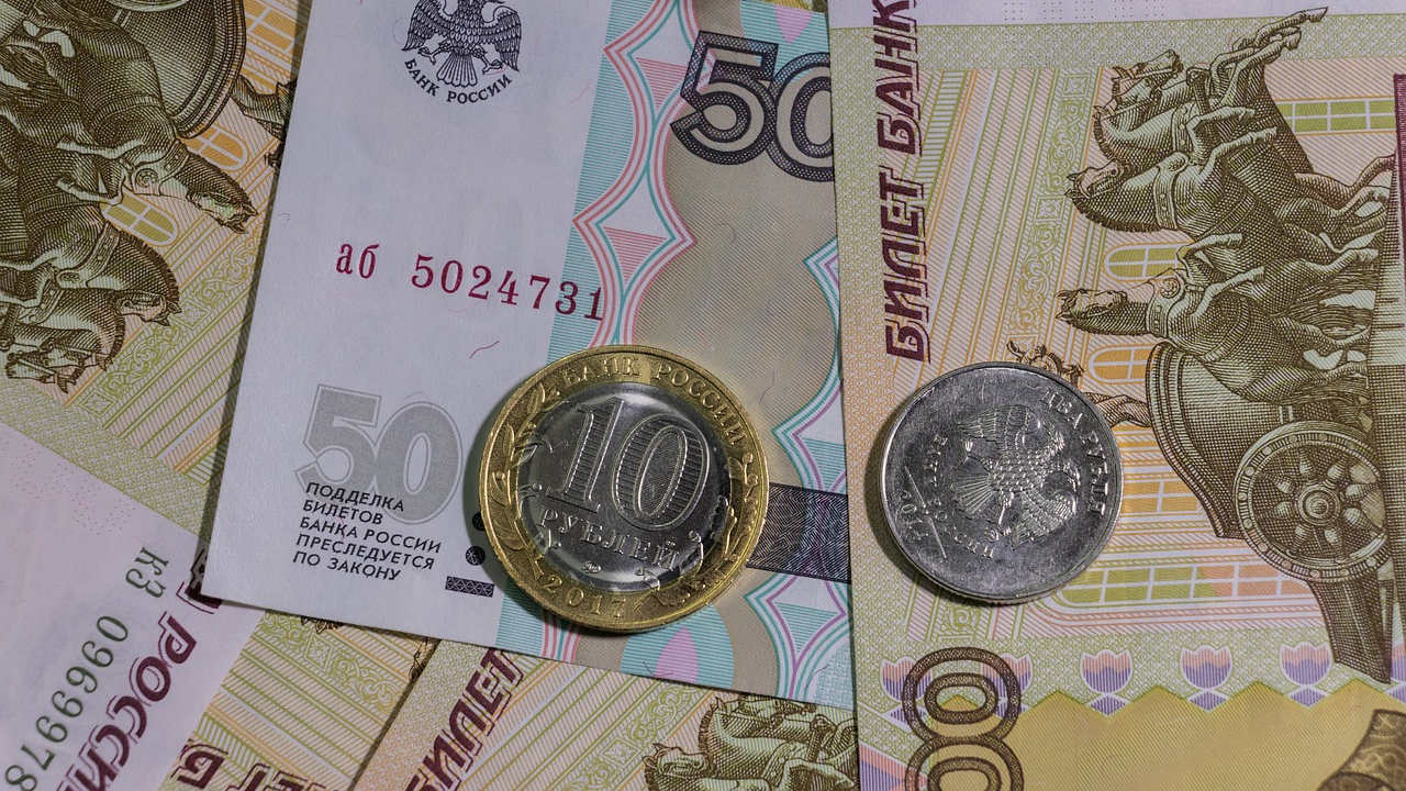 Bolsa de Valores de Moscú se prepara para reabrir el jueves