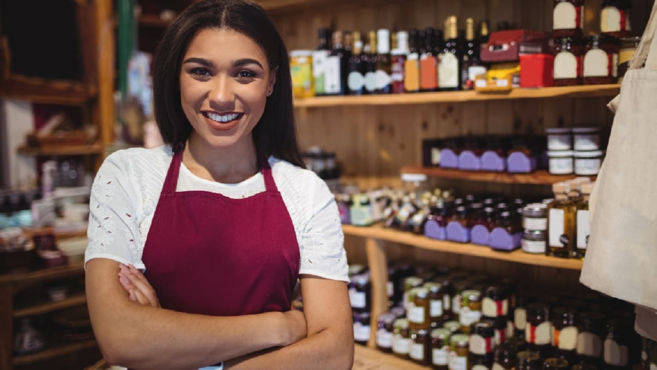 ¿Tienes la secundaria? Hay vacantes en Canadá que ofrecen 42 mil pesos al mes