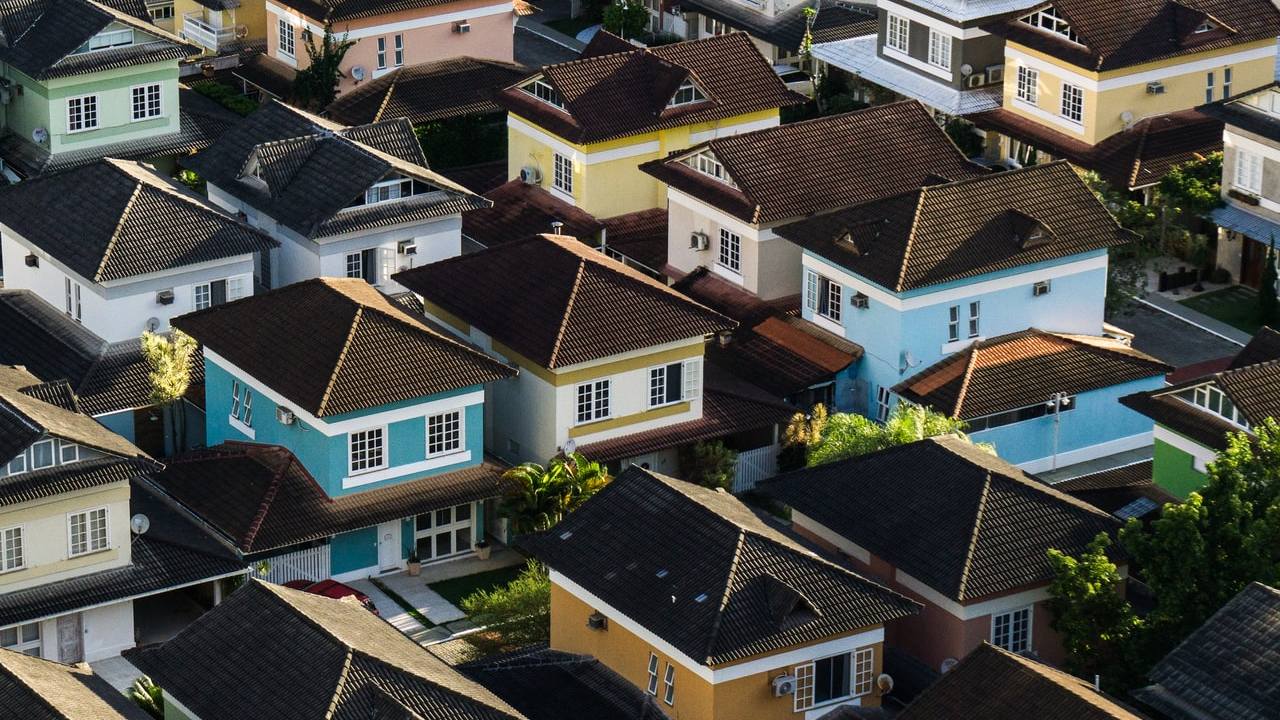 ¿Invadieron tu casa o terreno?, esto es lo que debes hacer