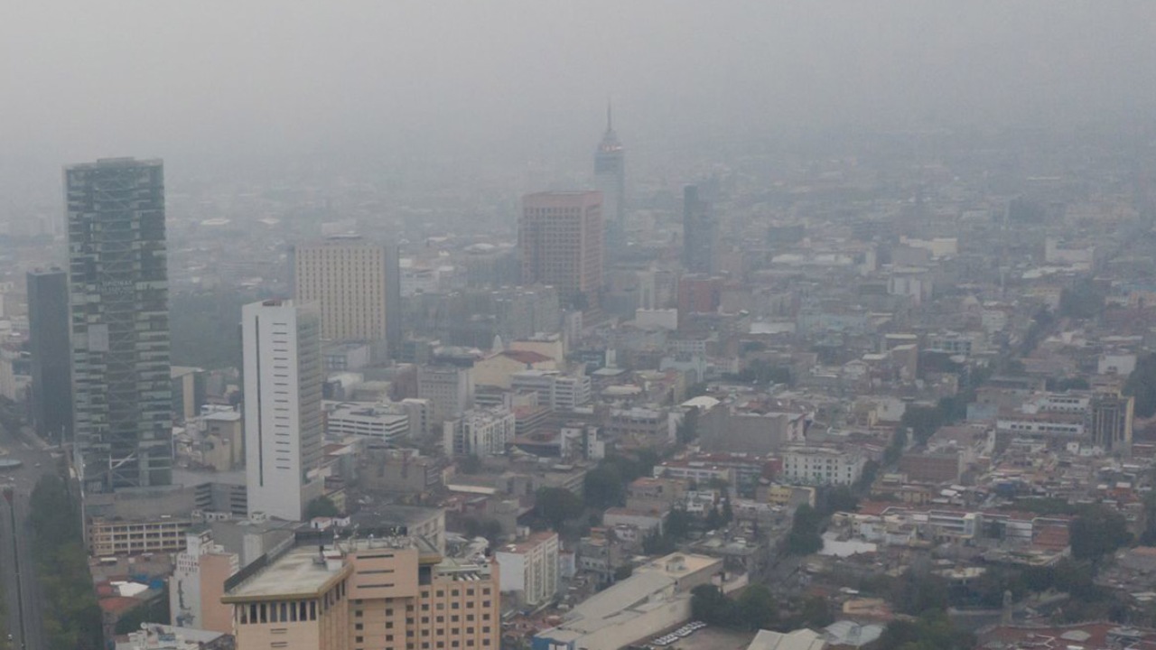 CDMX multará autos que no respeten hoy no circula por contingencia