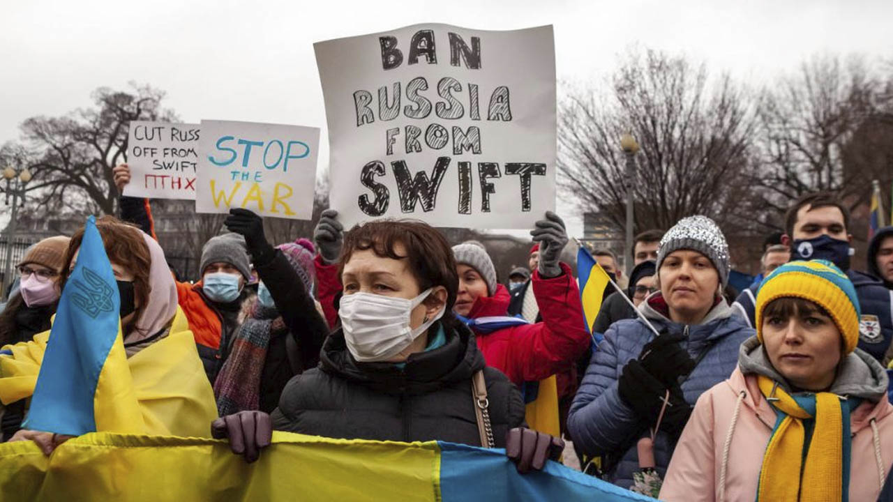 Rusia sufre sanciones económicas