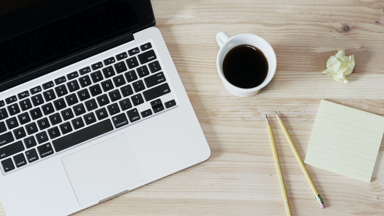 Conoce malas prácticas en la emisión de facturas que alerta el SAT