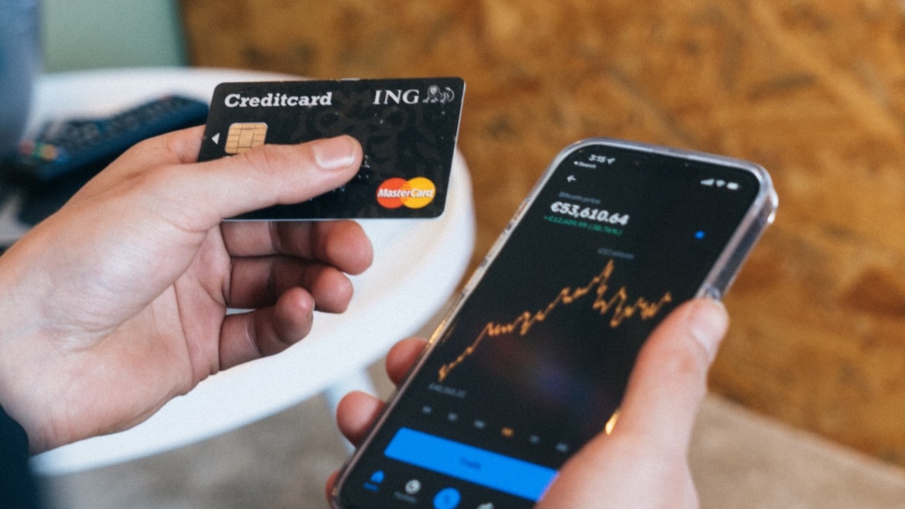 ¿Qué momento es bueno para usar tu tarjeta de crédito? Descúbrelo