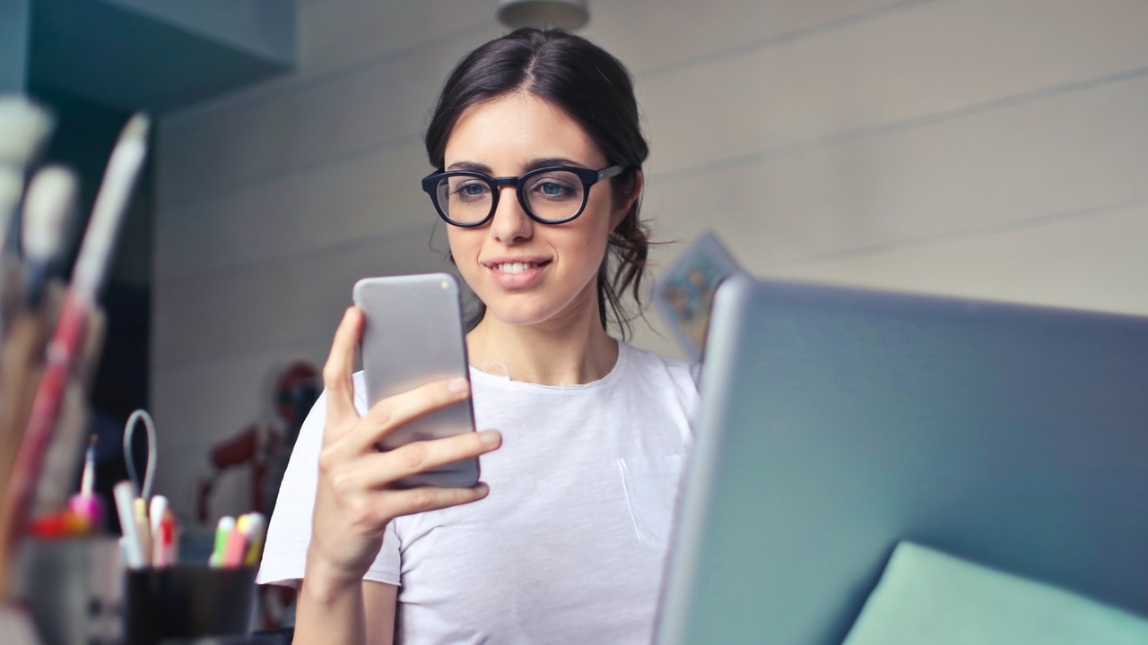 El trabajo híbrido puede ser el futuro de las empresas, descubre por qué