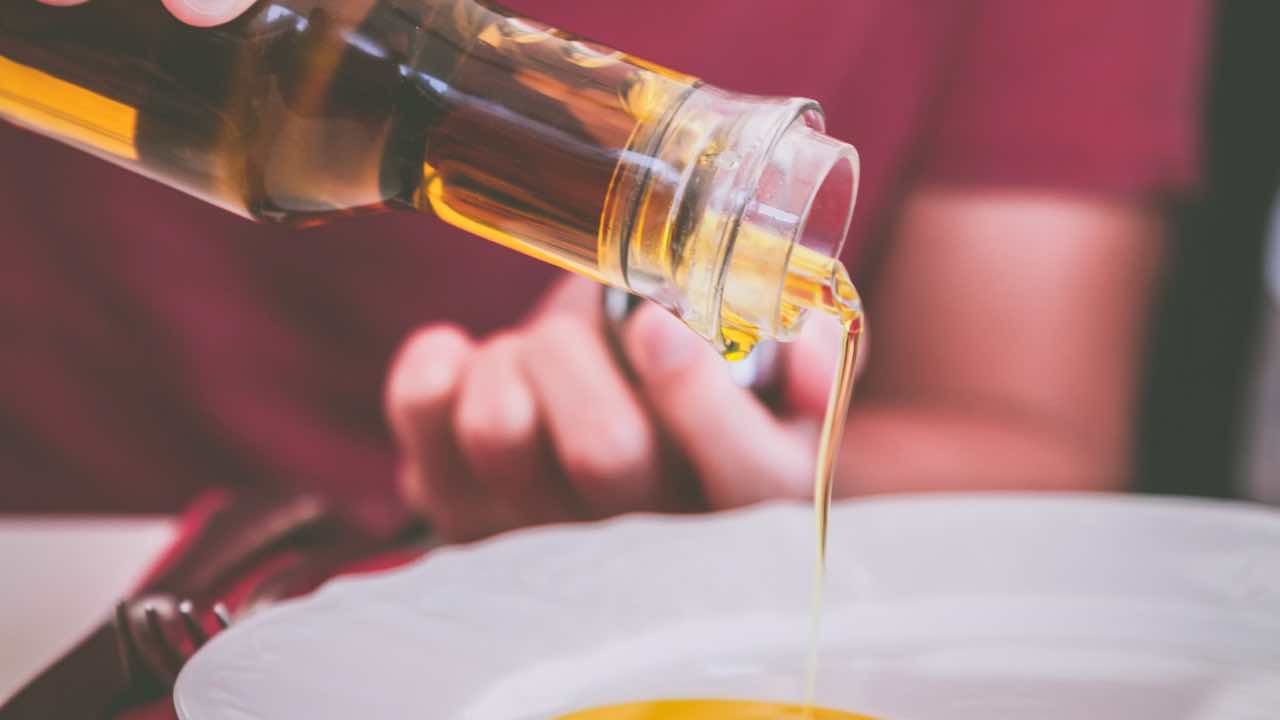 Comprar este tipo de aceite de cocina puede dañar tu salud: Profeco