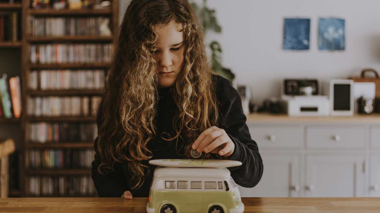 Niños tienen más de 43 millones de pesos en cuentas Afore