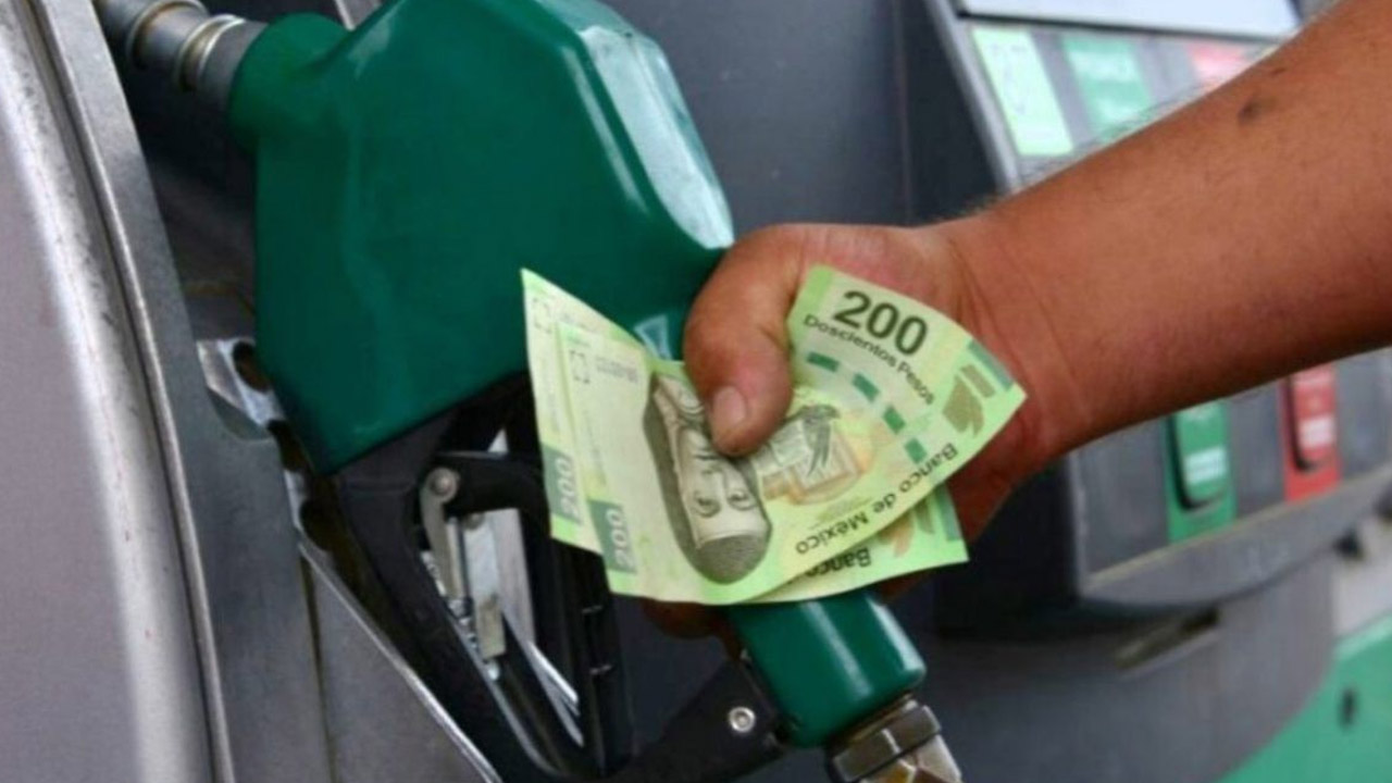 ¿Cuál es el precio de gasolina y diésel hoy 25 de abril de 2022 en México?
