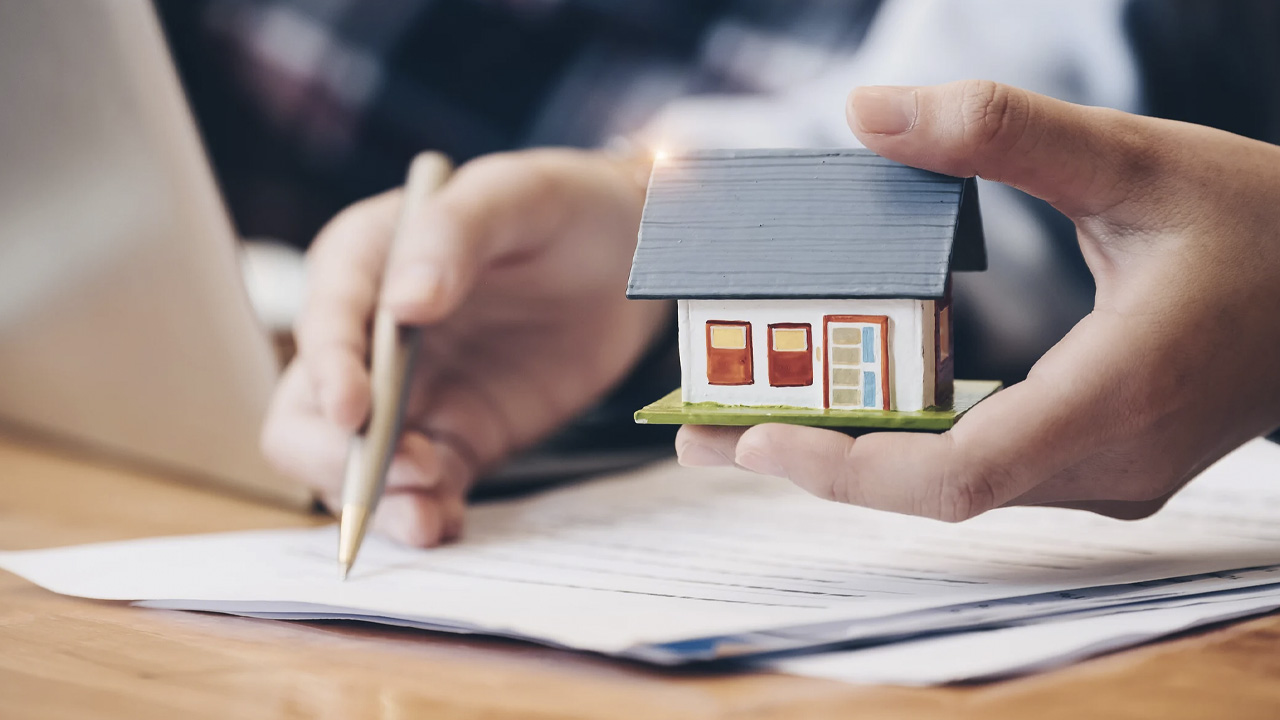 ¿Qué es el autoseguro de FOVISSSTE y cómo te libera de la deuda?