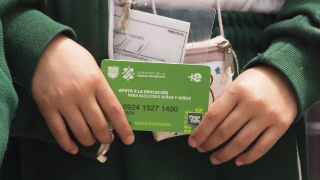 Puedes pagar en tiendas con tu tarjeta verde