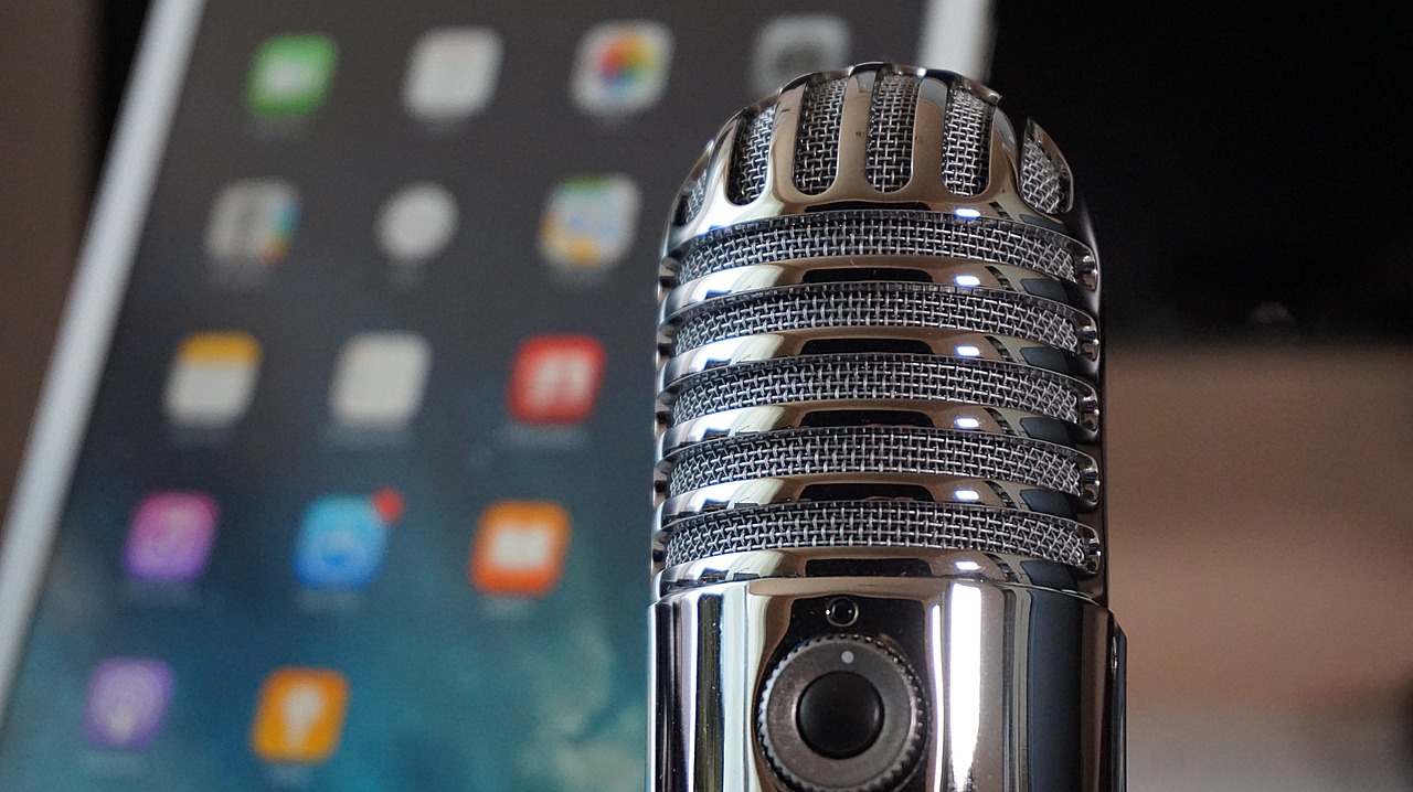 ¿Todavía es NEGOCIO iniciar un PODCAST este 2022?
