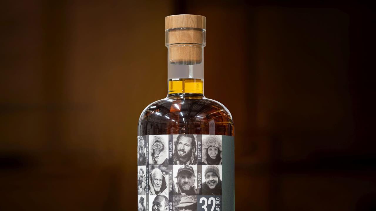 Se subasta una PATONA de WHISKY de más de 300 litros